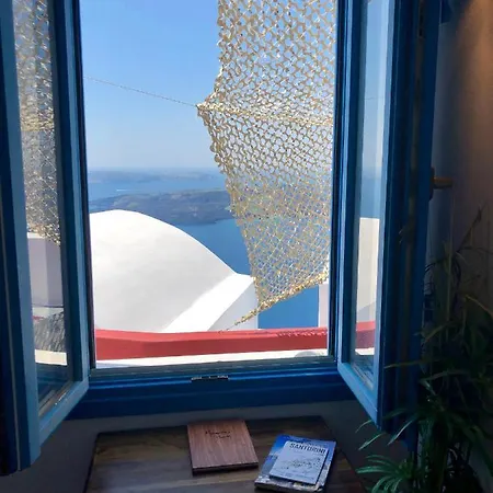 Hara's 4* Imerovigli (Santorini)