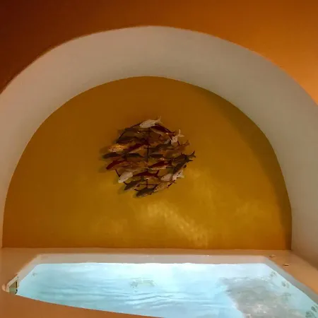 Hara's Imerovigli (Santorini)