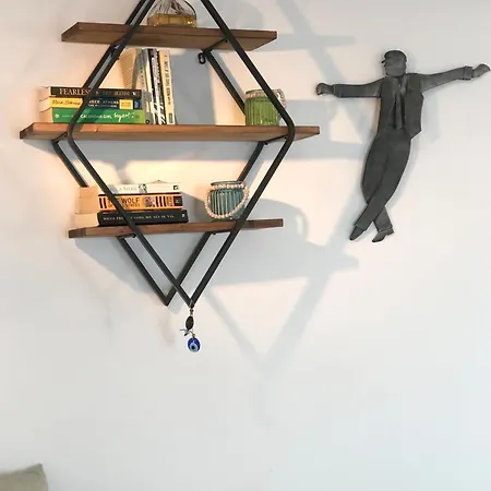 Hara's Imerovigli (Santorini)