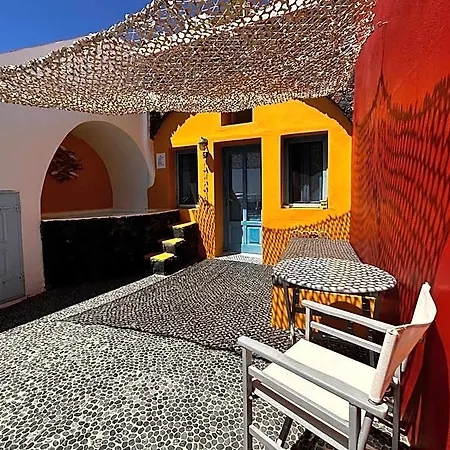 Hara's 4* Imerovigli (Santorini)