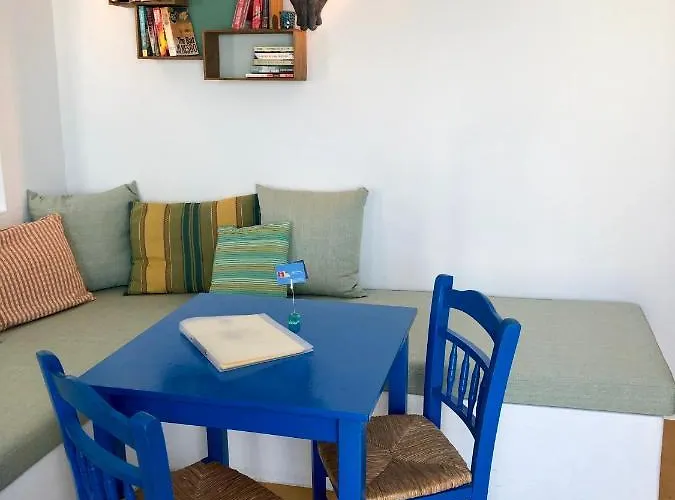 Aparthotel Hara's Imerovigli (Santorini)