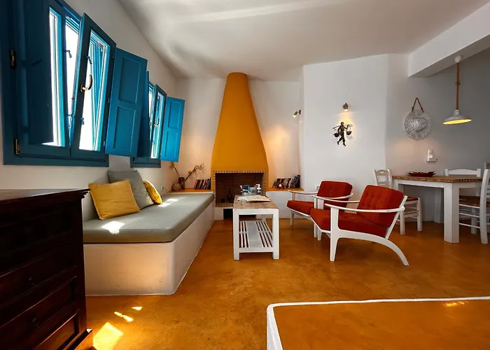 Hara's 4* Imerovigli (Santorini)