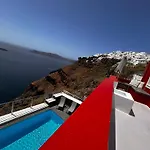 Hara's Aparthotel