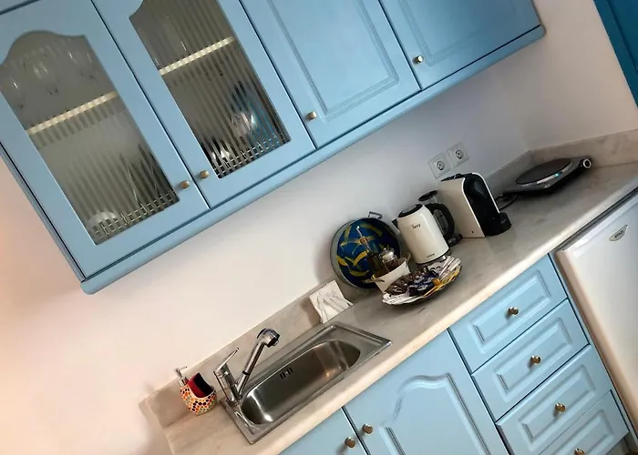 Hara's Aparthotel 4*